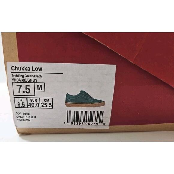 Vans ~Woman 9; Men's 7.5~Chukka Low Trekking Green/Black Suede Gum Sneaker - Picture 12 of 16